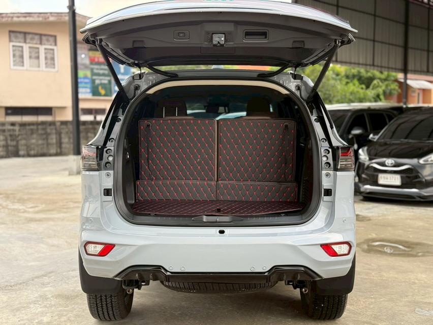 ปี 2024 ISUZU MU-X 2.2 ULTIMATE 2WD โฉม ปี24-ปัจจุบัน สีเทา ไมล์แท้ 6,259 km.Warranty ศูนย์ นาน 3 ปี 16