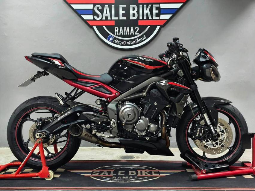 TRIUMPH STREET TRIPLE 765 R ปี 2021 ABS รถมือเดียว สภาพสวยมากๆ