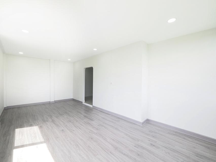 ขายทาวน์เฮ้าส์ 2 ชั้น ม.สวีทโฮมปาร์ค ขนาด 30.7 ตร.ว. 4นอน 3น้ำ 1จอดรถ [บางบัวทอง-ไทรน้อย] ขาย 1.99ล้าน 19