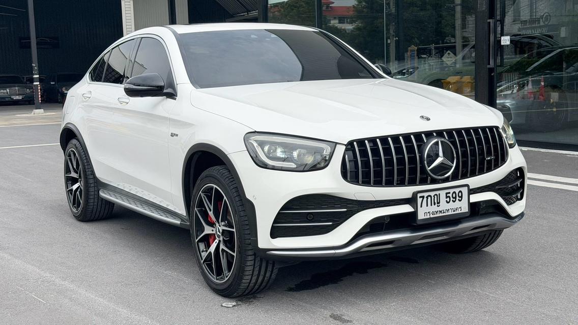 2020 BENZ GLC 43 COUPE 4 Matic สีขาว Milage 82,XXX KM รถสวย ไม่มีอุบัติเหตุ เซอร์วิส ตามระยะ รูปย่อยที่ 2