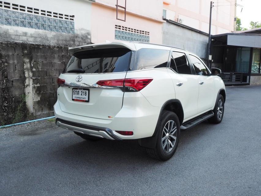 TOYOTA FORTUNER 2.8 V 2WD ปี 2016 6