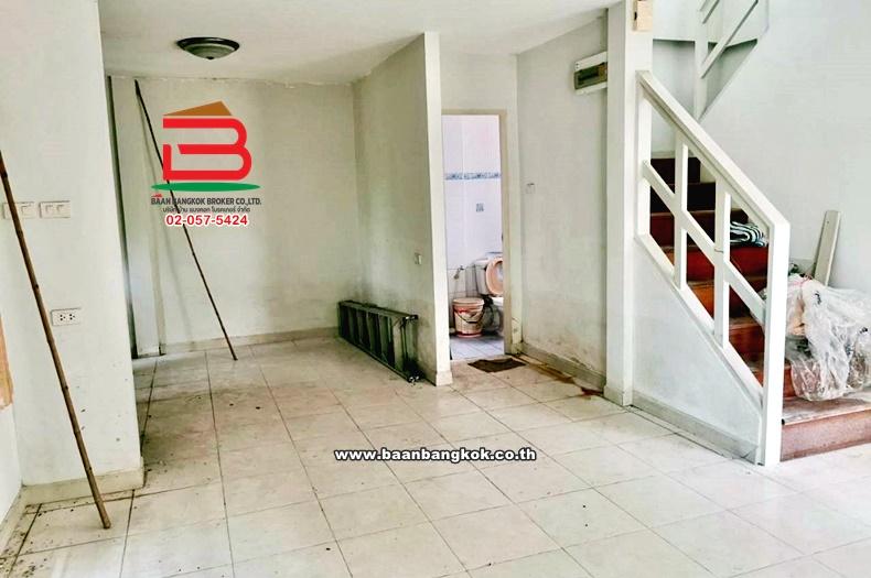 บ้านเดี่ยว เนื้อที่ 42.1 ตรว. หมู่บ้านสินทรัพย์ 2 ใกล้โลตัสคลอง 4เขตธัญบุรี ปทุมธานี 2