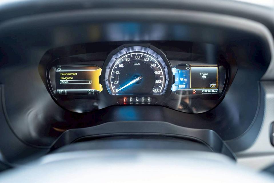 FORD RANGER 2.2 WILDTRAK ปี 2018 โฉม HI-RIDER DOUBLE CAB 16
