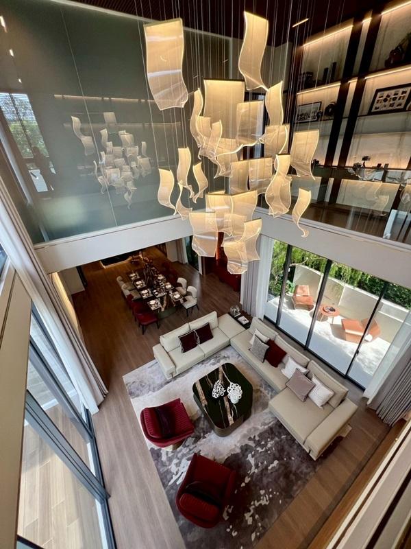 VIVE กรุงเทพกรีฑาตัดใหม่ ใกล้ รร.นานาชาติ บ้านเดี่ยว 3 ชั้น พร้อม Glass House โทร 081-8119186 3
