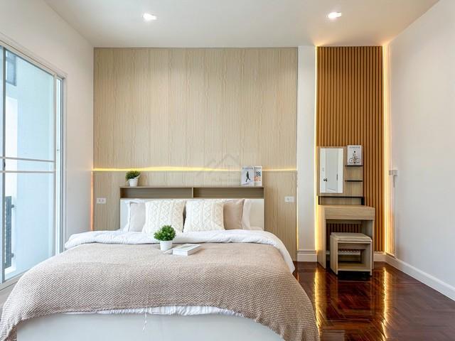 ขายทาวน์โฮม 3 ชั้น 26 ตรว. 4 ห้องนอน หมู่บ้าน เดอ สยาม สวนหลวง ร.9 ใกล้สวนหลวง ร.9 ร่มรื่น เป็นส่วนตัว 2
