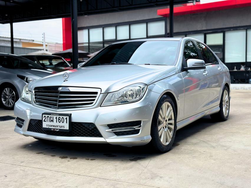 ขายรถ Benz C200 1.8 W204 CGI BlueEFFICIENCY ปี 2013 สีเทา เกียร์ออโต้