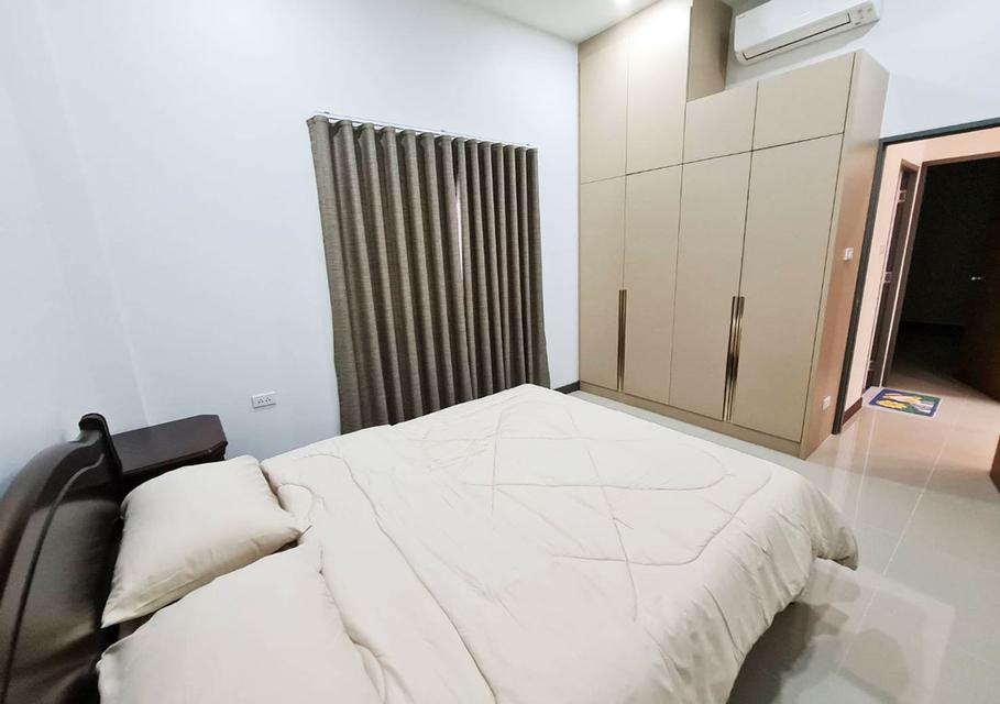 Fully furnished house for rent in the community near Chiangmai airport plaza. 4