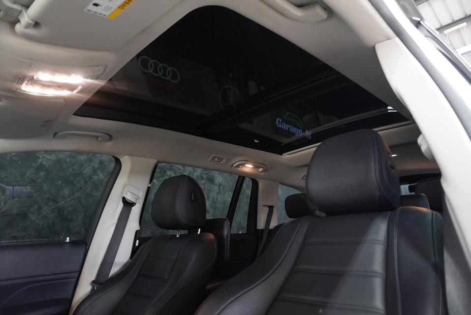 รหัสรถ KPV3333 Benz GLS350d ปี  2022 วิ่งมาเพียง 40,000 โล 13