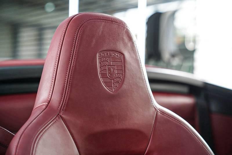ðļPorsche 911 Carrera Cabriolet (992) 2021 āļŠāļĩāļāļēāļ§ āļĢāļđāļāļāļĩāđ 12