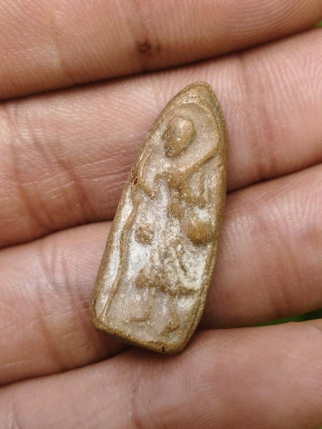 สิวลีีย่ามปี17 เนื้อผงน้ำมันยอดนิยม สนใจปิดได้ครับ