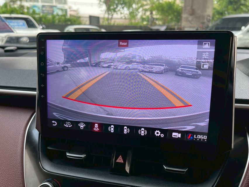 ขาย Toyota Cross 1.8Hybrid ปี22 9