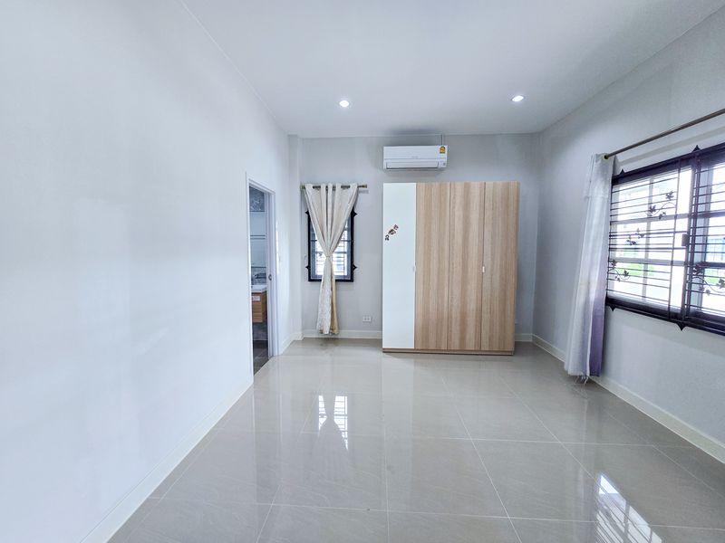 ขาย บ้านเดี่ยวชั้นเดียว มบ. เดอะ มิลตัน ปลวกแดง-มาบยางพร 50ตรว. บ้านสวย เพื่อนบ้านดี ฟรีของแถมในบ้านหลายรายการ 7