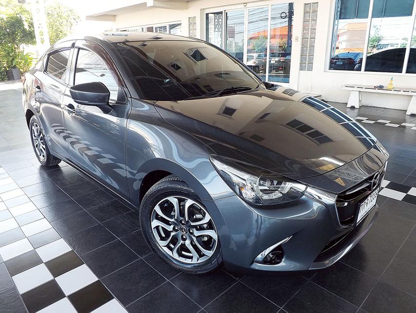 รหัสรถ KCY7239 MAZDA 2 SKYACTIVE 1.5XD Sports High Plus L AUTO ปี 2017 สีเทา
