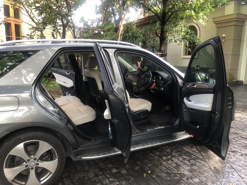 ขายรถมือสองสภาพใหม่ MERCEDES BENZ GLE 500 e 4MATIC 11