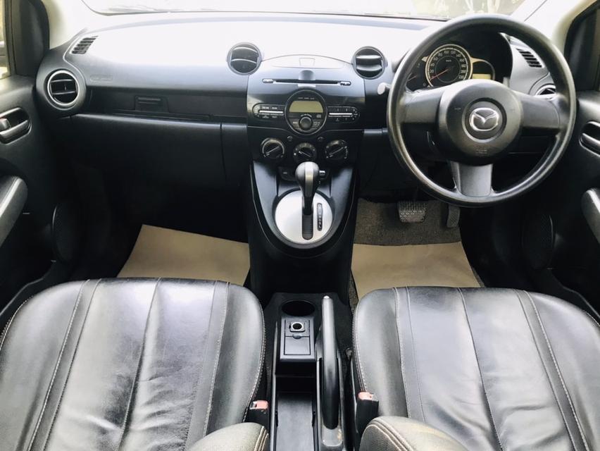 Mazda2 ปี2012 รถเก๋ง 4ประตู รูปที่ 6
