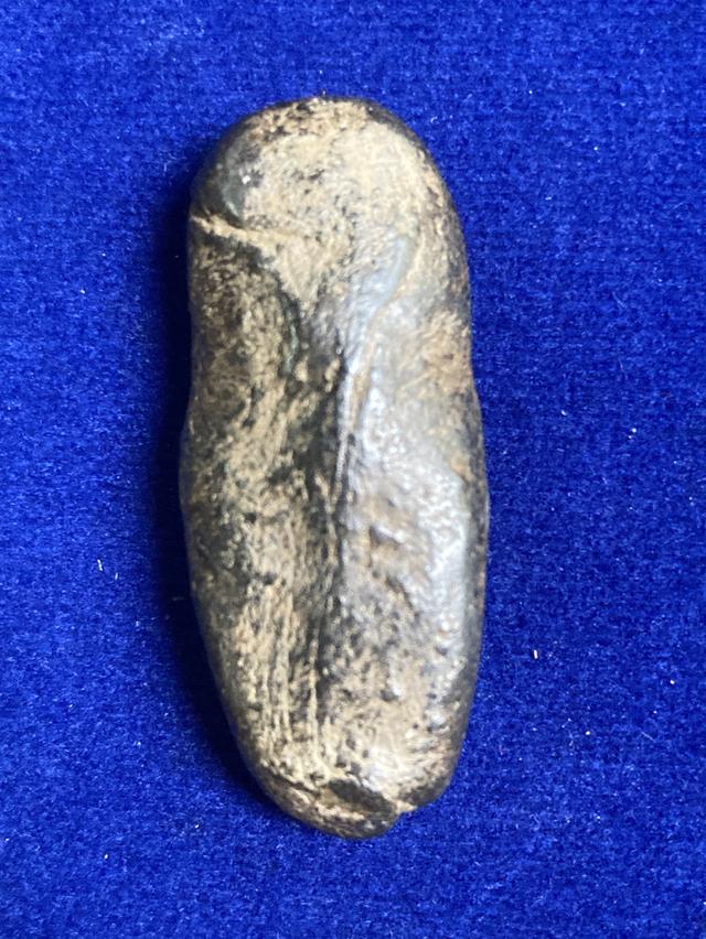 พระลีลาเม็ดขนุน 2