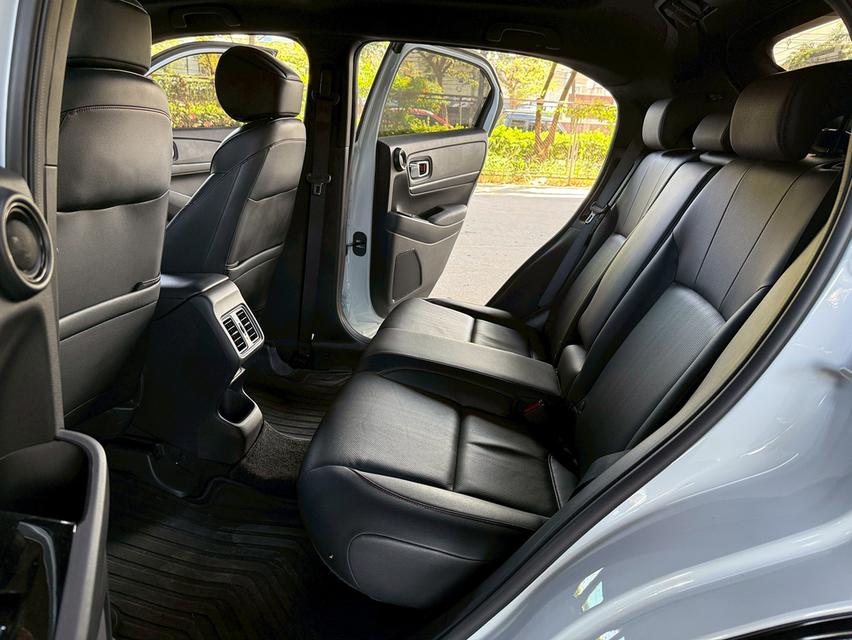 Honda HR-V 1.5 RS e-HEV AT ปี 2024 18