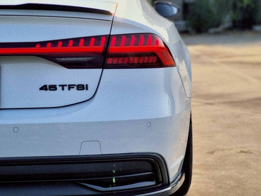 Audi A7 Sportback 45 TFSI Quattro ปี 2022 ไมล์ 72,xxx km. รูปที่ 19