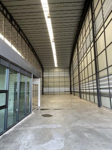 เช่าคลังสินค้า 400 ตารางเมตร พร้อมสำนักงาน ติดซุปเปอร์ไฮยเวย์เชียงใหม่-ลำปาง ตำบลมะเขือแจ้ อำเภอเมือง ลำพูน 2