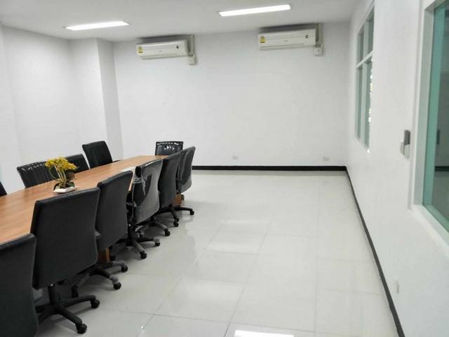รหัสC7069 ให้เช่าอาคารสำนักงาน 3ชั้นขนาดใหญ่ ที่จอดรถ 65 คัน ย่านถนนเสรีไทย ใกล้เดอะมอลล์บางกะปิ 3
