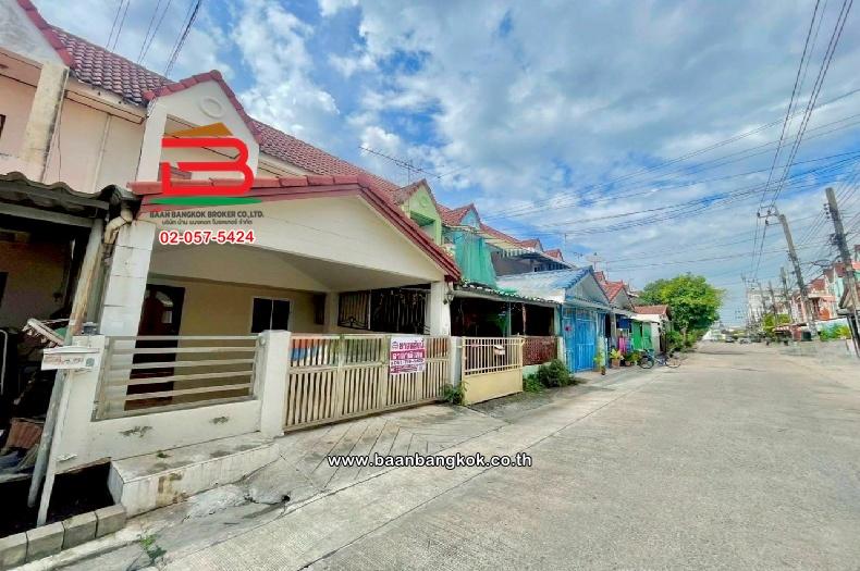 ทาวน์เฮาส์ บ้านสิริกร เนื้อที่ 20.5 ตร.ว (ซอยสามวา 15) แขวงมีนบุรี เขตมีนบุรี กรุงเทพมหานคร