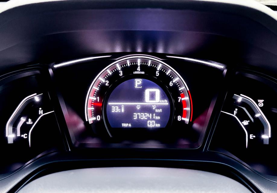 HONDA CIVIC 1.8 E FC ปี2016 สีขาว รูปที่ 9
