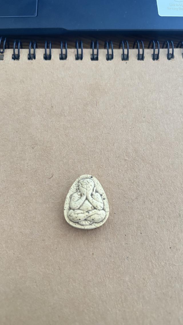 เช่าพระเก่าปิดตา13/012526