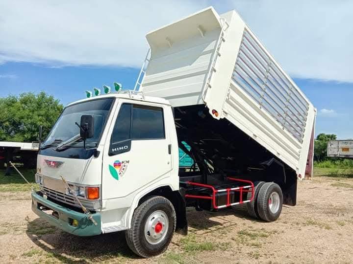 HINO  6 ล้อดั้มพ์เกษตร