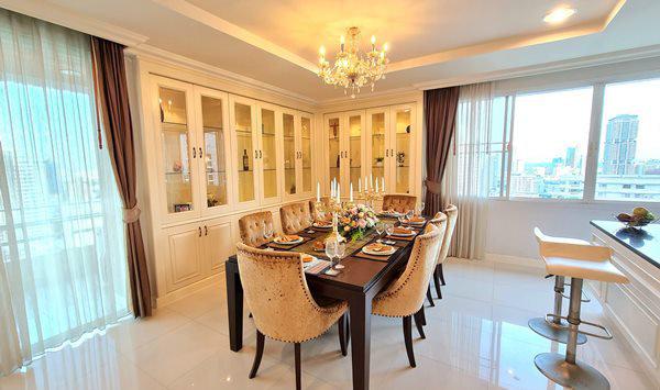 Luxury Service Apartment for rent Sukhumvit 39 Duplex Penthouses 4 bedrooms 4 bathroom Tel +66-62-993-5546 3