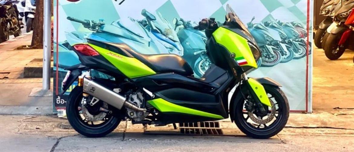 ปล่อยขาย Yamaha XMAX สีเขียว 3