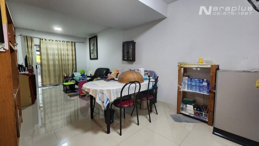 68060808 : ขายทาวน์เฮ้าส์ 2 ชั้น หน้ากว้าง 5.7 เมตร บนที่ดินขนาด 19.3 ตร.ว. หมู่บ้านพฤกษา วิลล์ 55/2 วงแหวน-รามอินทรา เฟส 2 สุเหร่าคลองหนึ่ง กรุงเทพ 8