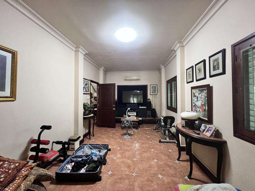 ขาย! บ้านเดี่ยว 235 ตร.ว. 4 ห้องนอน พื้นที่สวนกว้าง ย่านประชานุกูล/ วงศ์สว่าง/ ประชาชื่น  เจ้าของขายเอง ราคาต่อรองได้ 12
