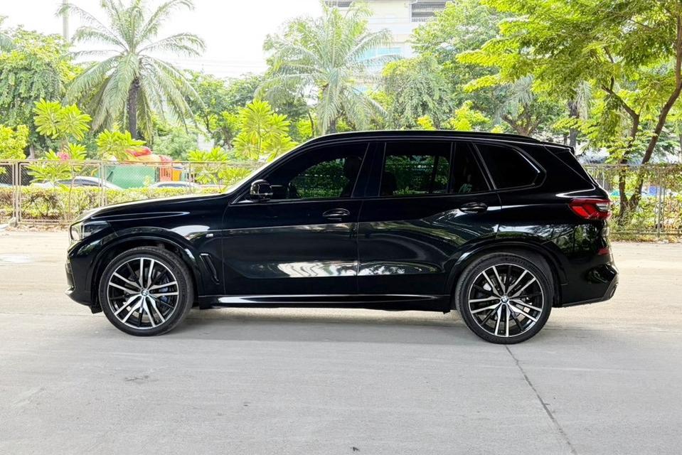 🚗 2022 BMW X5 xDrive30d M Sport AT รูปที่ 8