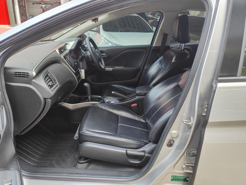 Honda City 1.5 SV AT  8