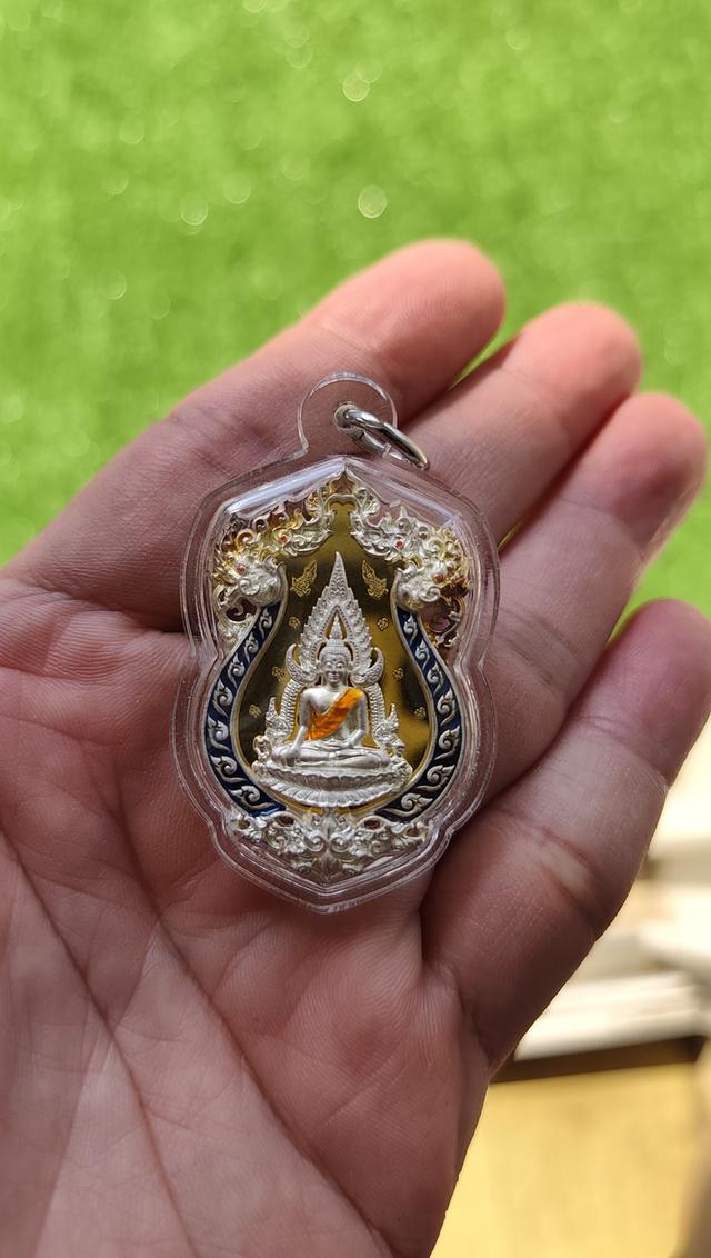 เหรียญหล่อฉลุ พระพุทธชินราช รุ่นจอมราชันย์ สร้างปี ๒๕๕๕