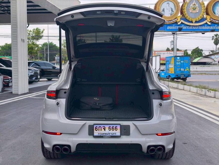 รหัสรถ KPV666 2022 PORSCHE CAYENNE 3.0 HYBRID COUPE สี  Crayon 18