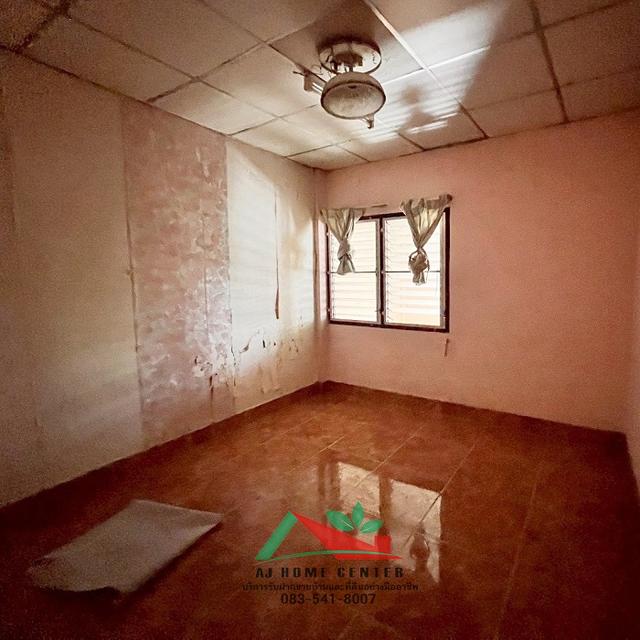 ขายตามสภาพถูกที่สุด3.99ล้าน ทาวน์เฮ้าส์3ชั้น 17ตรว. ซ.วิภาวดีรังสิต10 เหมาะซื้อไปปรับปรุง 9