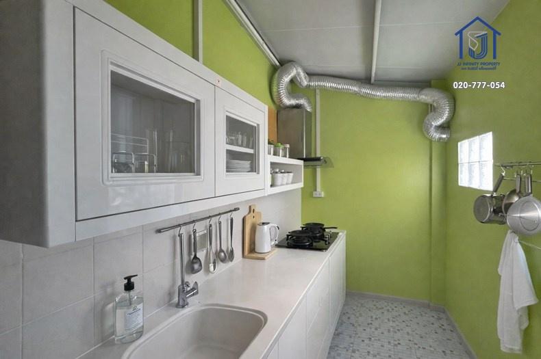 ขายทาวน์เฮ้าส์ 2 ชั้น หมู่บ้านสรินญา คลองหลวง ซอยบงกช 73 ใกล้รังสิต–ฟิวเจอร์พาร์ค 6