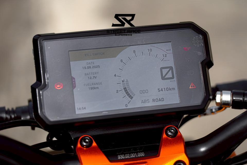 2023 KTM duke390 2023 – รถสวย หล่อ เท่ พร้อม ของแต่งคุมโทนส้ม หล่อๆ 6
