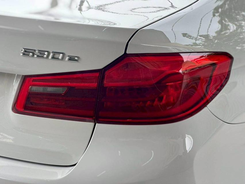 BMW 530e M Sport G30 2018 จด 2019 8