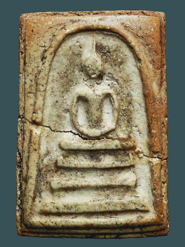 พระสมเด็จวัดระฆัง พิมพ์เจดีย์ เนื้อเขียวหินอ่อน.....เก่าๆ