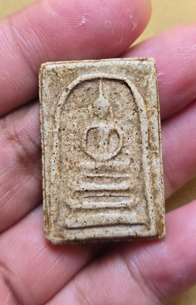 พระสมเด็จบางขุนพรหมพิมพ์ฐานแซม กรุเก่า