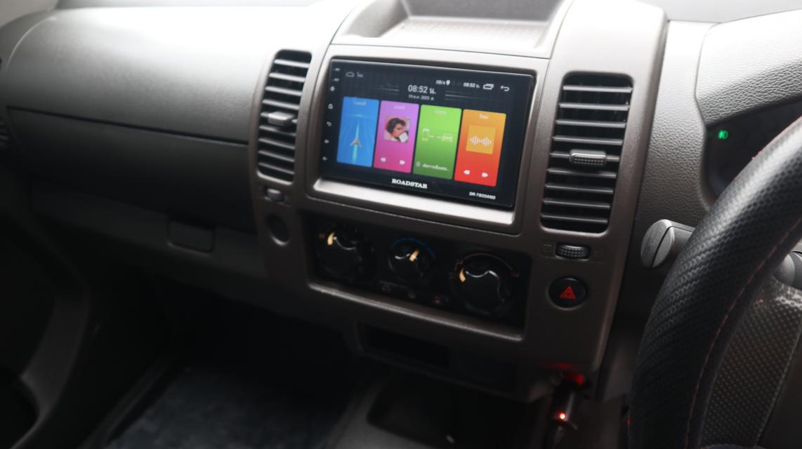 Nissan navara 2.5 SE 2013