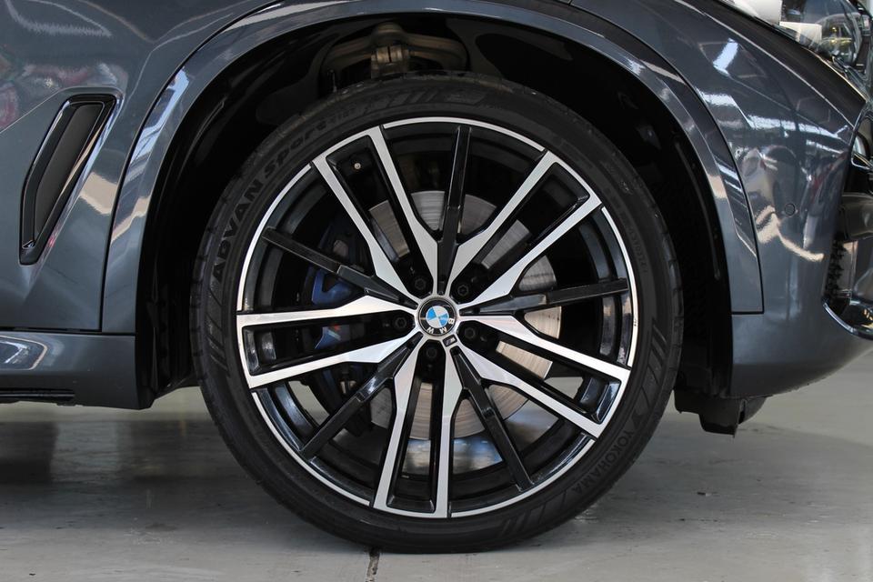 รหัสรถ JRS5818 BMW X5 3.0d M Sport 2020 ตัวประกอบนอก รูปที่ 3