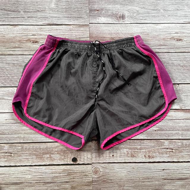 pink by Victoria Secret กางเกงวิ่ง ผ้าร่มสวยๆ