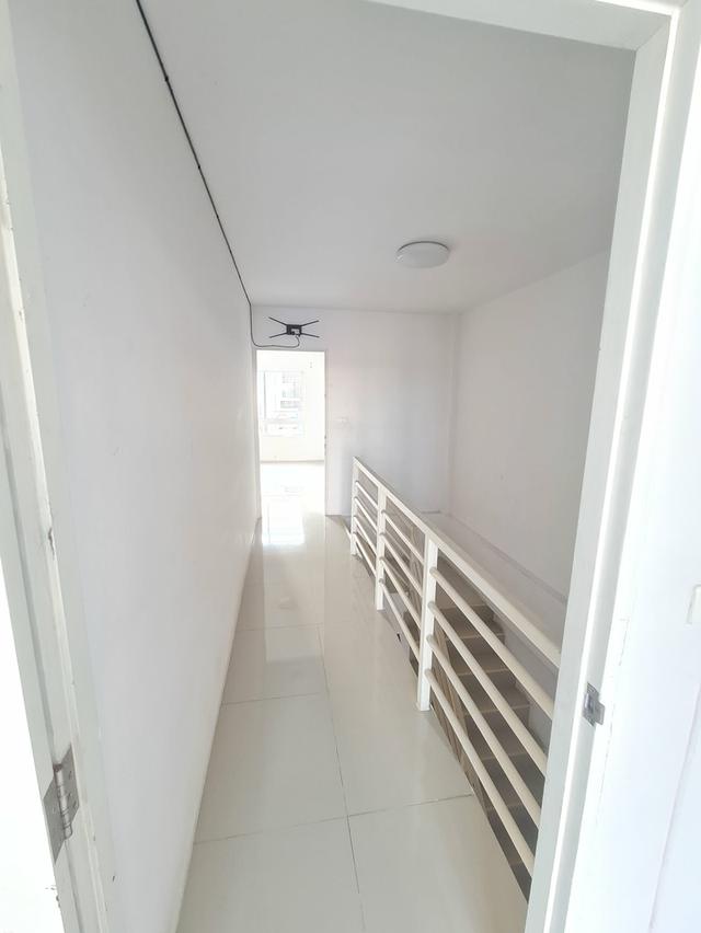 อาคารพาณิชย์ 3 ชั้น โครงการอีสต์เกท ศรีราชา 5