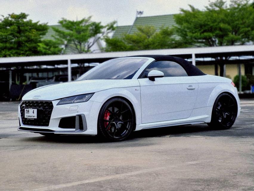 Audi TT 45TFSI Roadster ปี 2022 ไมล์ 19,000 km.