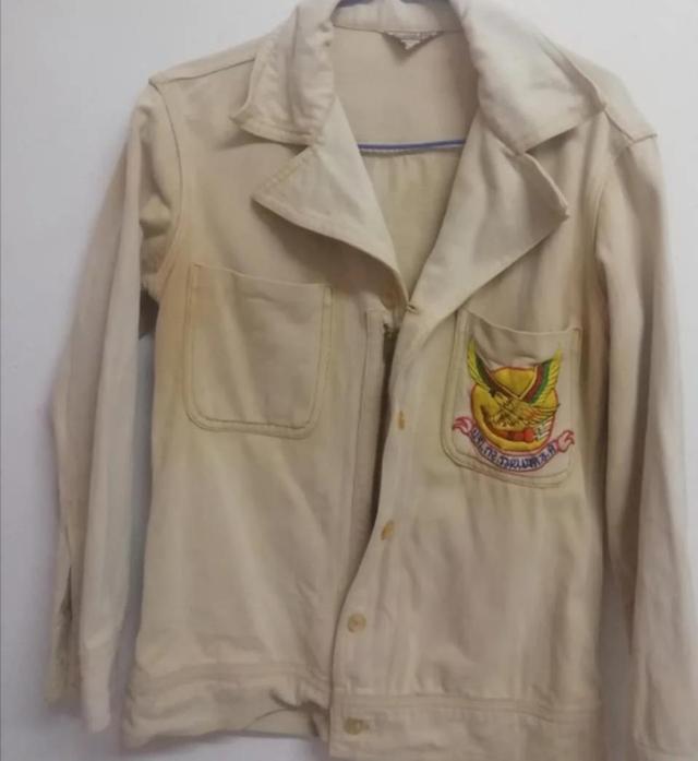 เสื้อกันหนาววินเทจสภาพดี