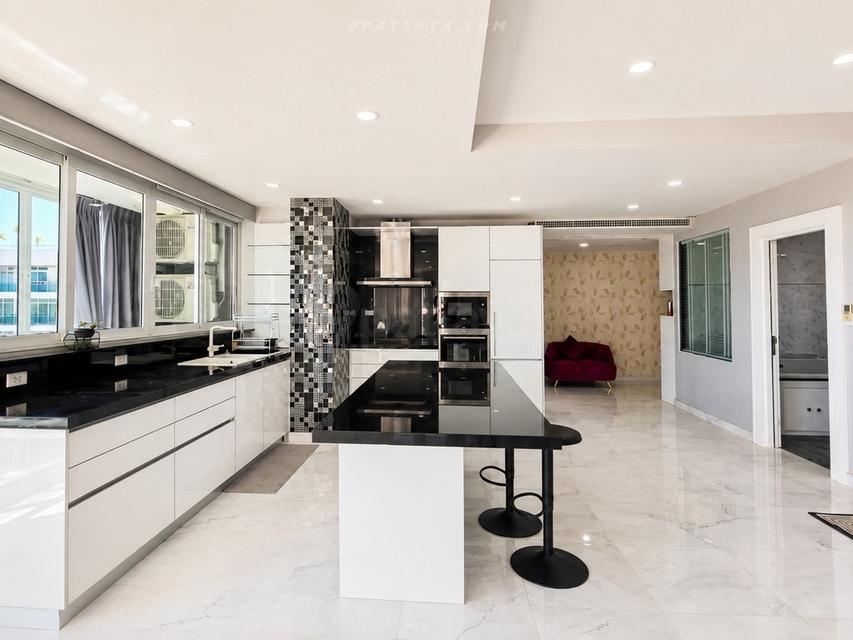 For Sale / For Rent — Spacious Condo at Tropicana Condo, Pratumnak Hill PattayaSpacious condo for sale and rent at Tropicana Condo, Pratumnak Hill 1