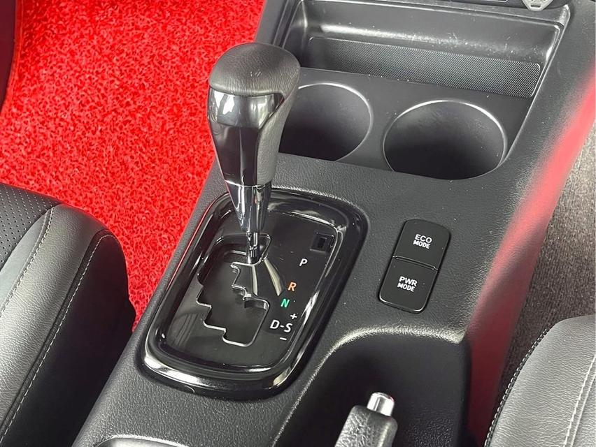 2021 TOYOTA HILUX REVO 2.4 ROCCO PRERUNNER DOUBLE CAB  8